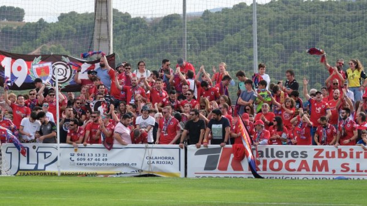 El Numancia estará respaldado por sus seguidores en Logroño. HDS