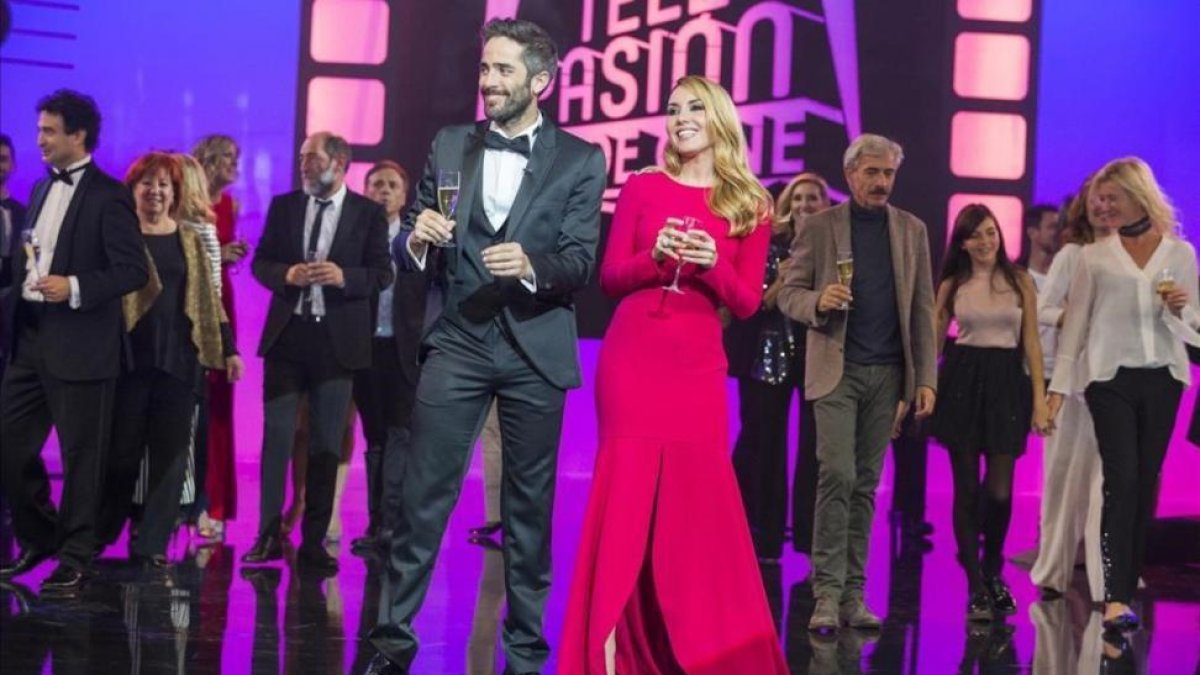 Roberto Leal y Berta Collado presentan el especial de TVE-1 'Telepasión va de cine'-TVE