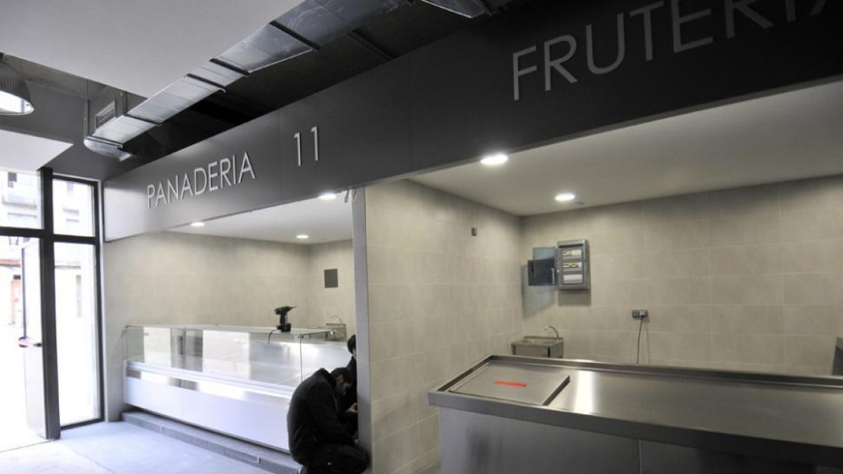 Los plazos empiezan a ser más urgentes en el caso del mercado municipal.-Valentín Guisande