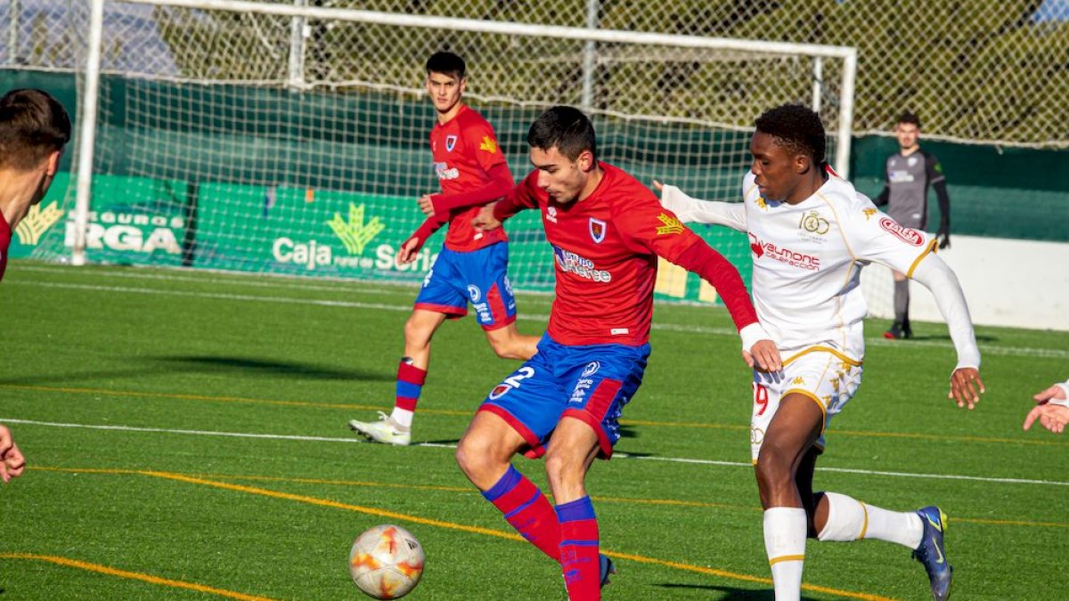 El Numancia B regresa de vacío de Miranda de Ebro. MARIO TEJEDOR