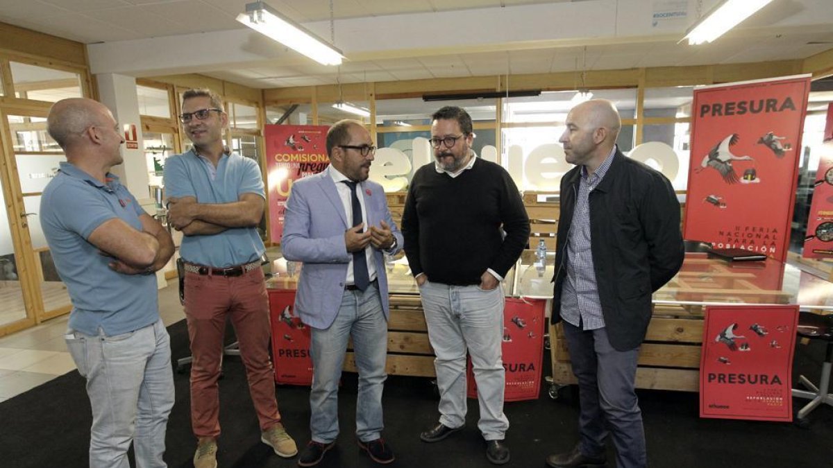 De izquierda a derecha, López Calvín, Lozano, Rey, Alcalde y Martín.-LUIS ÁNGEL TEJEDOR