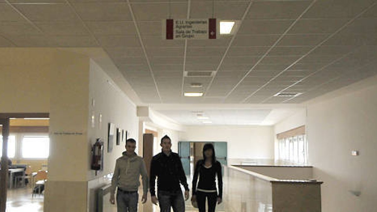 Alumnos del Campus de Soria. / ÁLVARO MARTÍNEZ-
