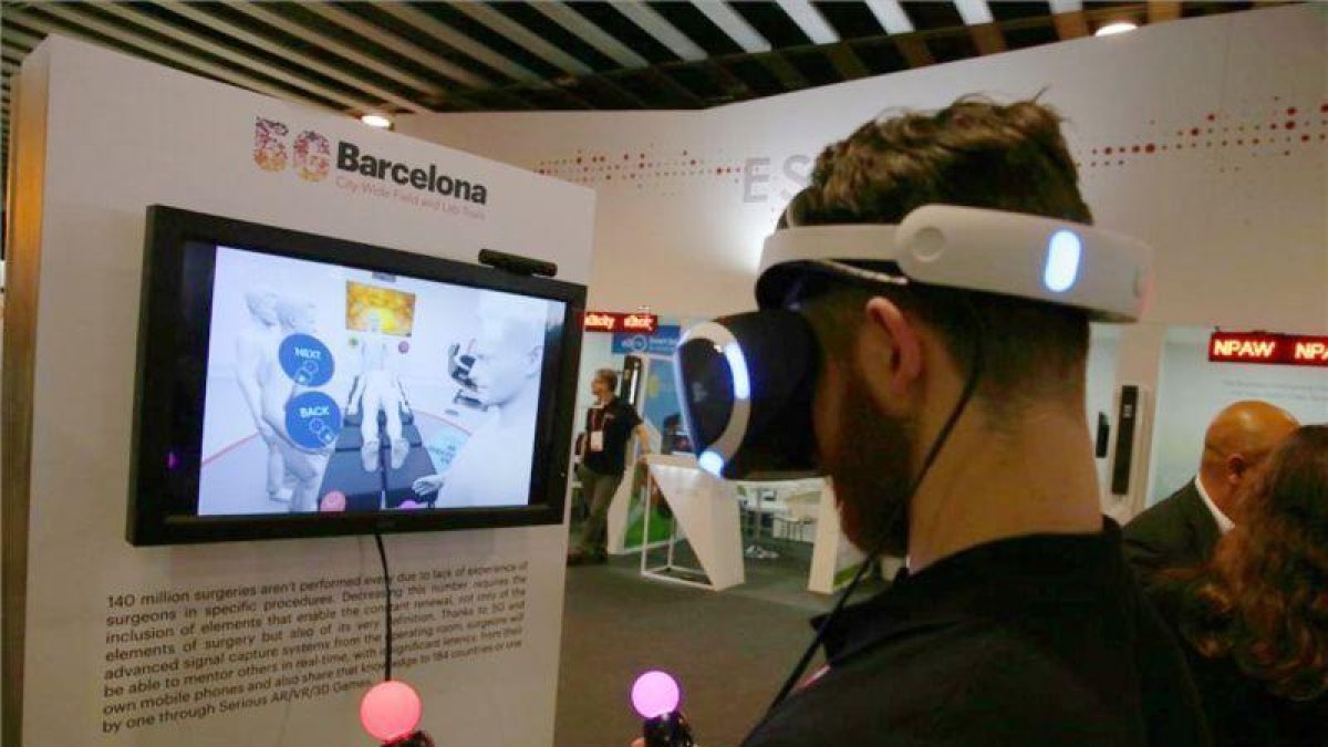 Simulación de operación a distancia con tecnología 5G.-RICARD CUGAT
