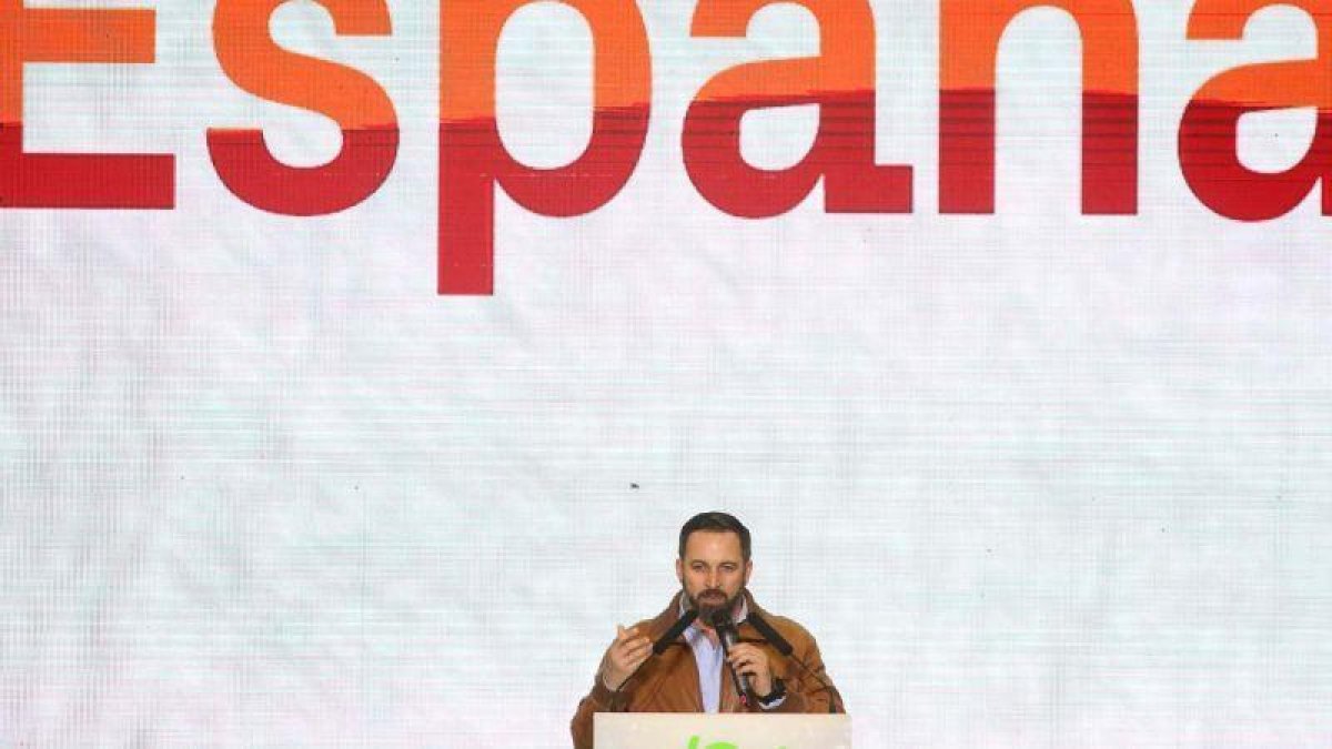 Abascal (Vox) desprecia el debate de los cuatro jinetes del Apocalipsis.-DAVID CASTRO