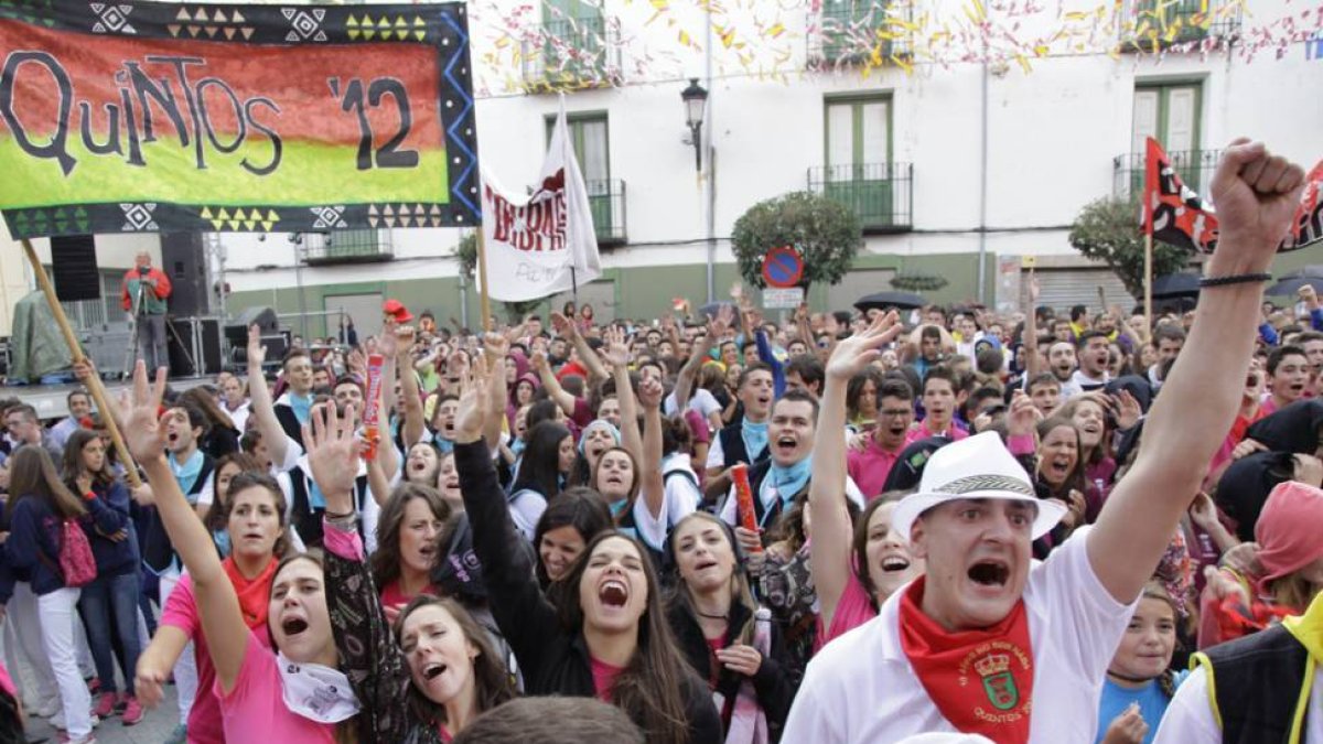 La fiesta llenó las calles de Ólvega-D. M.