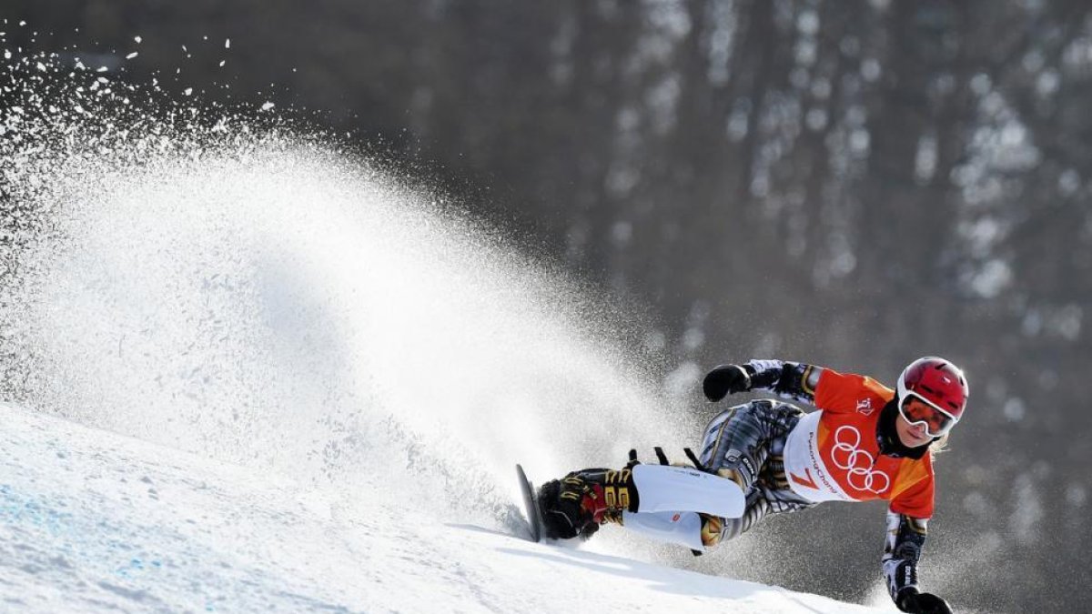Ester Ledecka, camino del oro. /-DYLAN MARTINEZ (REUTERS)
