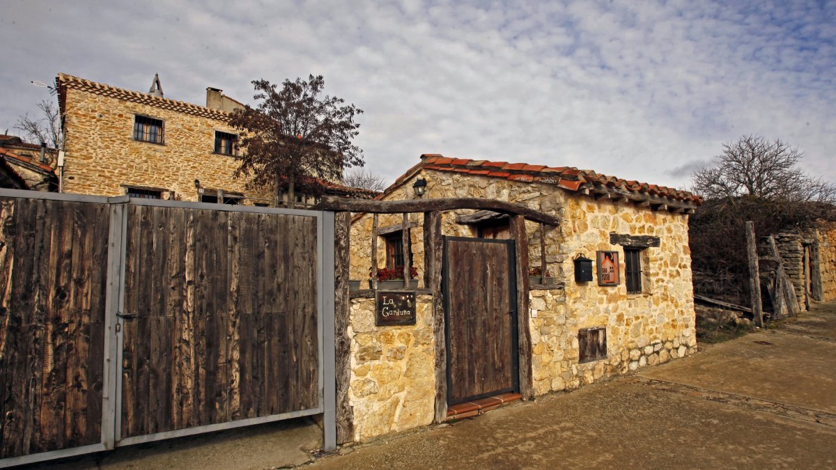 Casa rural en la provincia. MARIO TEJEDOR