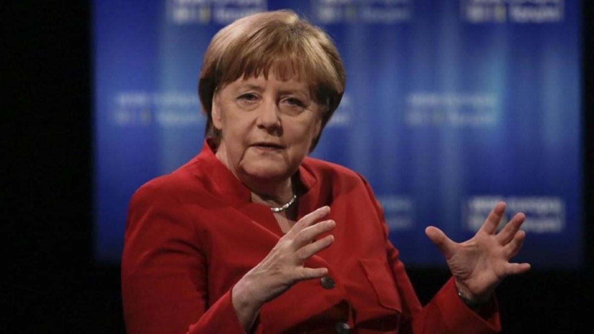 Angela Merkel, en televisión.-AP