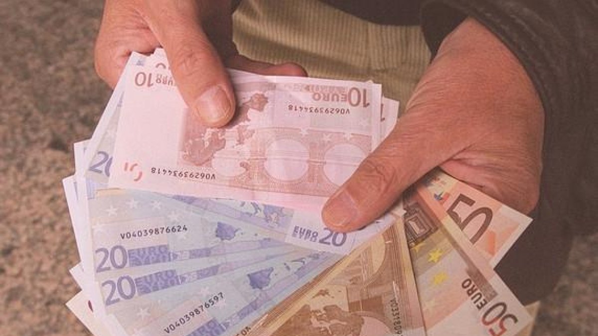 Billetes de euro.-SERVICIO ESPECIAL
