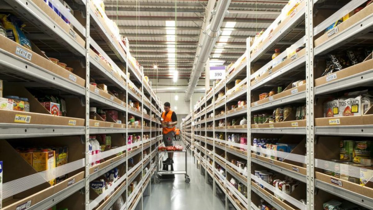 El nuevo centro de Amazon en Castellbisbal.-RICARD CUGAT