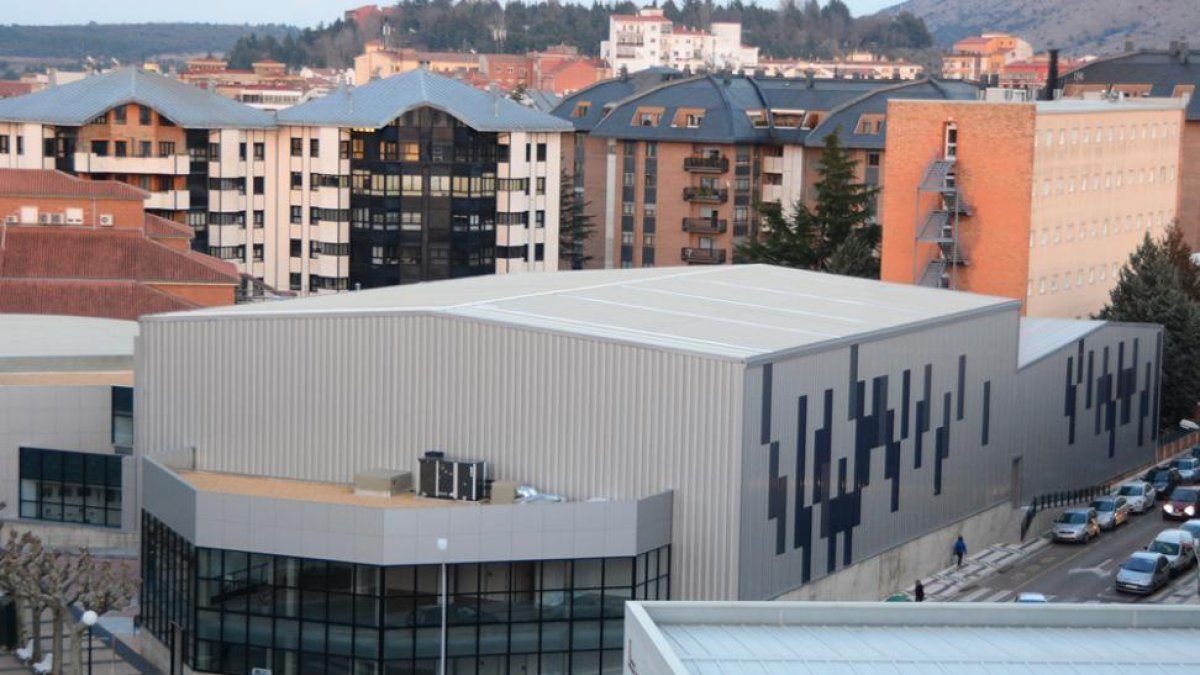 El polideportivo de La Juventud, una de las instalaciones que redujo emisiones. HDS