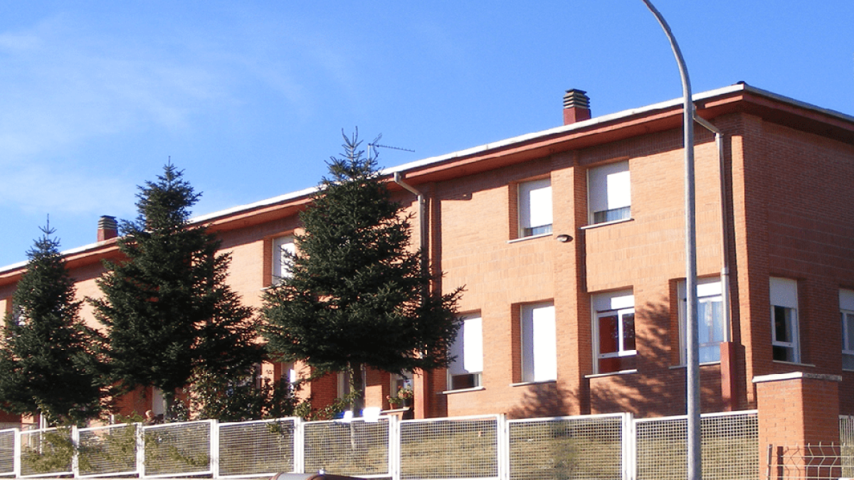 Residencia Virgen del Rosario en Tardelcuende.-HDS