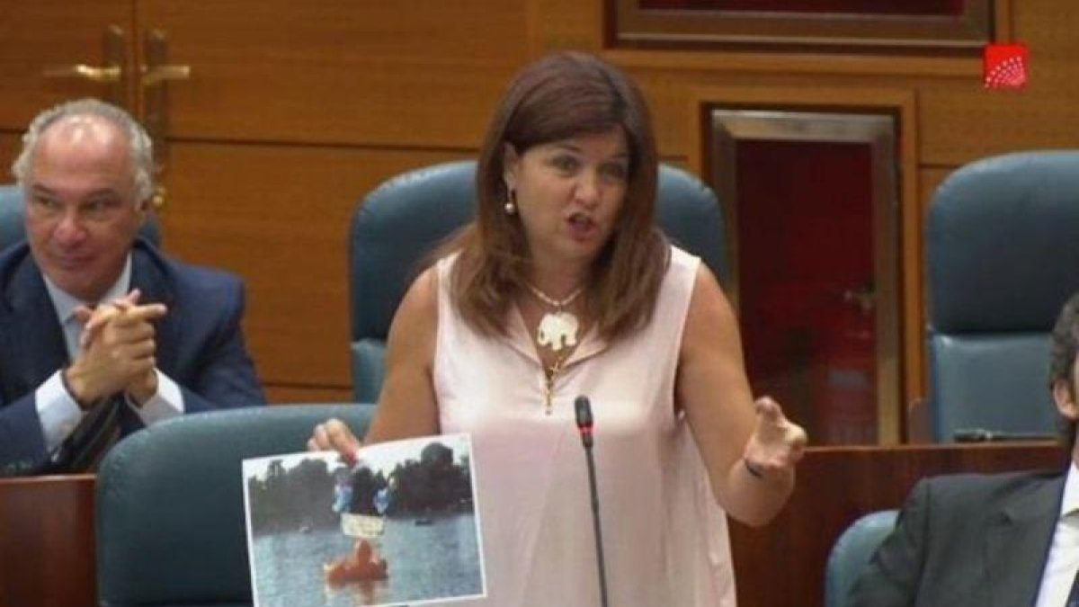 Fotograma del discurso de Begoña García.-ASAMBLEA DE MADRID