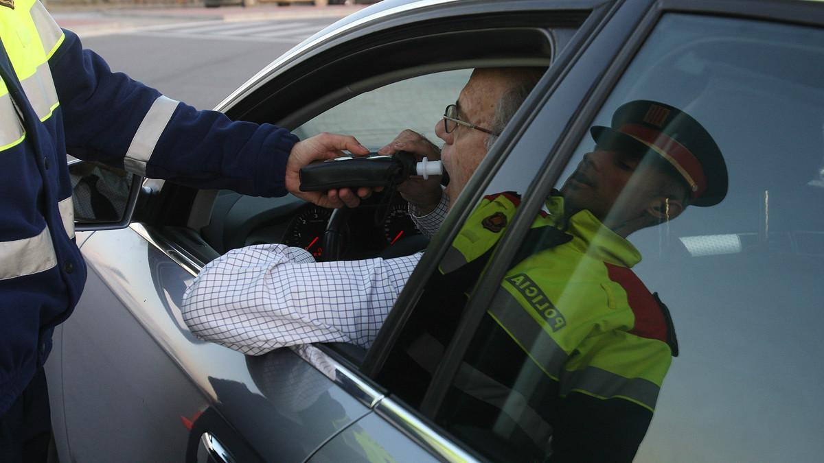 Un control de alcoholemia en una imagen de archivo ajena al suceso. HDS