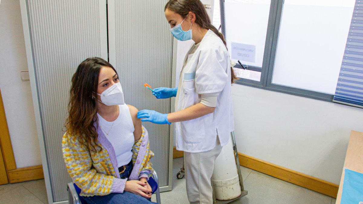 Vacunación Covid en el Hospital Santa Bárbara - MARIO TEJEDOR