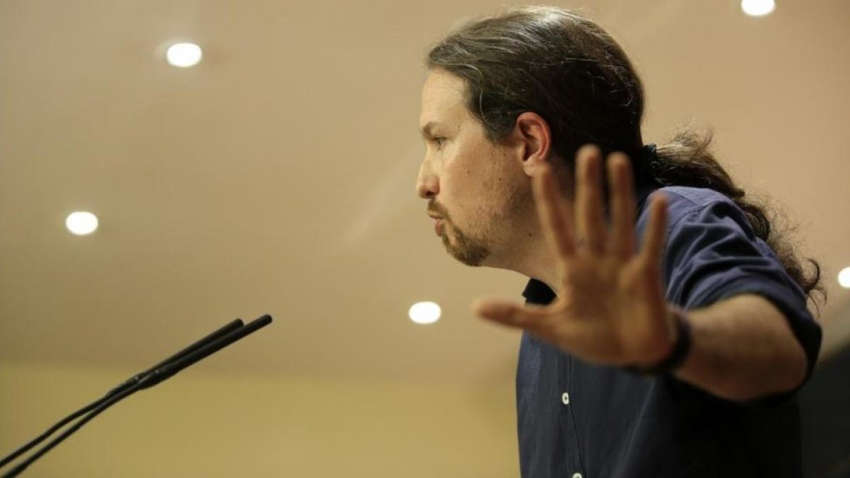 Pablo Iglesias, en la rueda de prensa tras su encuentro con Pedro Sánchez el pasado miércoles.-DURÁN
