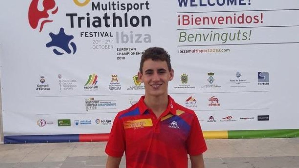 Alfonso Izquierdo, en Ibiza.-HDS