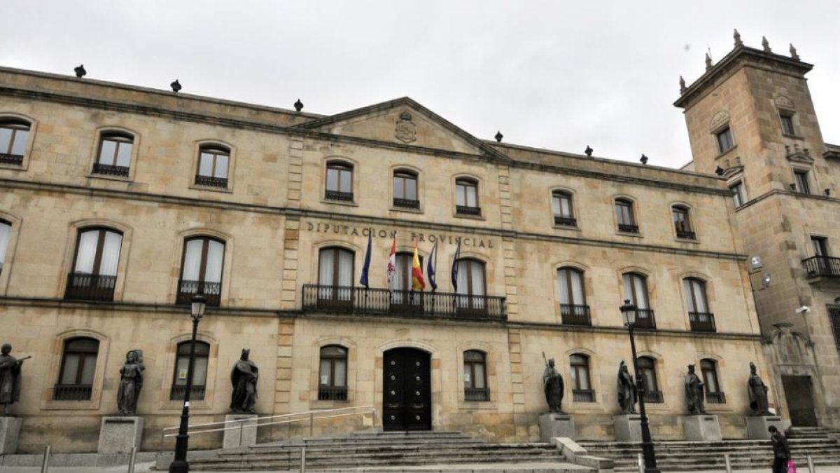 Sede la Diputación Provincial.-V.G.