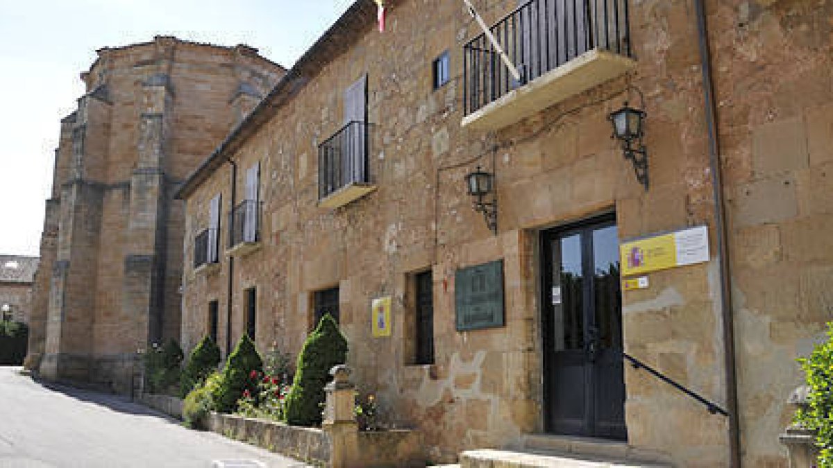 Cuartel de Santa Clara.-