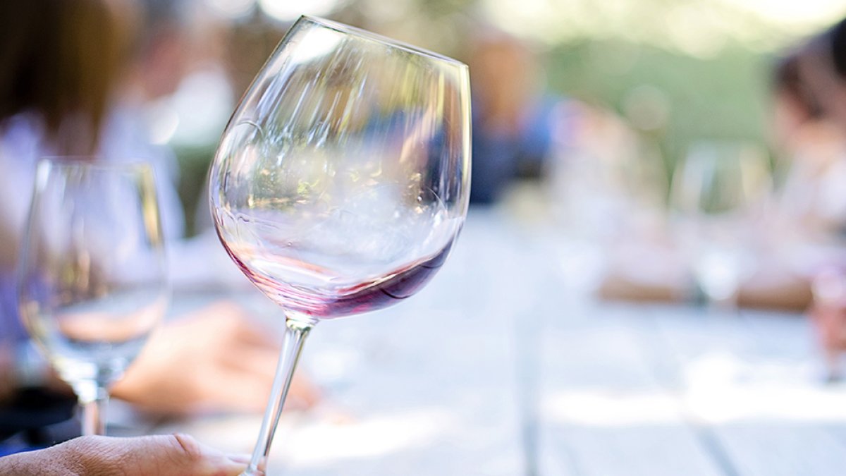 Maridaje de vino, poesía y música.-HDS