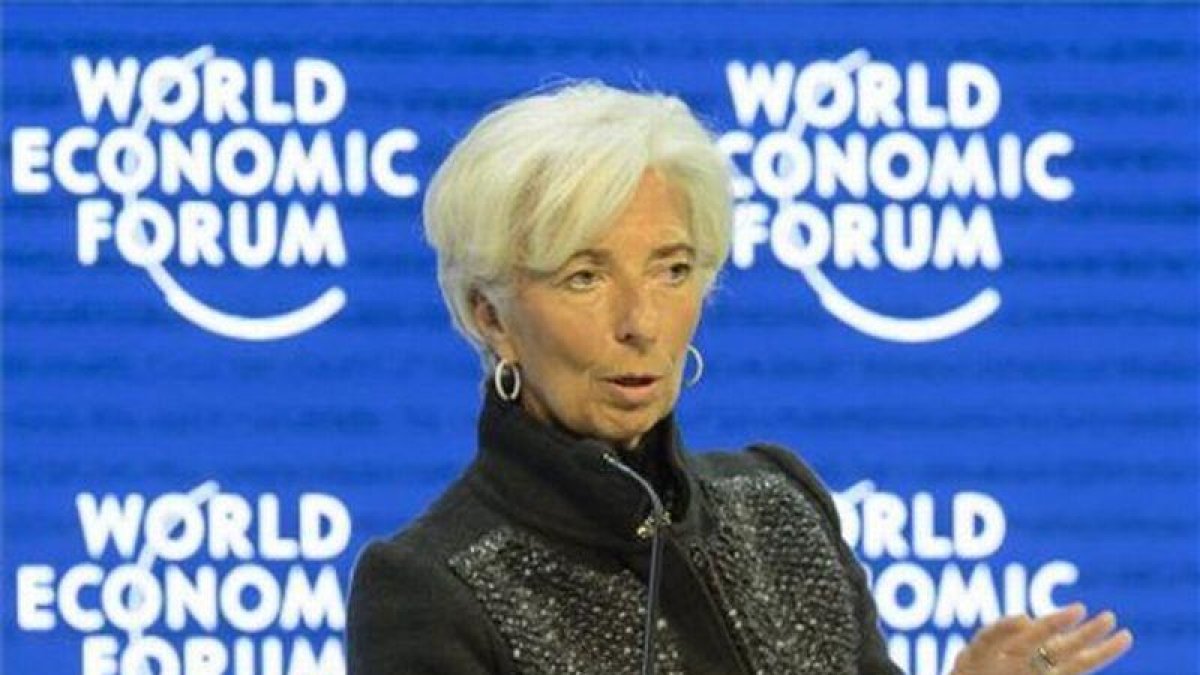 La titular del FMI, Christine Lagarde, durante una intervención en el foro de  Davos.-EFE / JEAN-CHRISTOPHE BOTT
