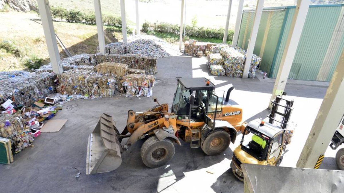 Planta de tratamiento de residuos sólidos urbanos de Golmayo-A. Martínez