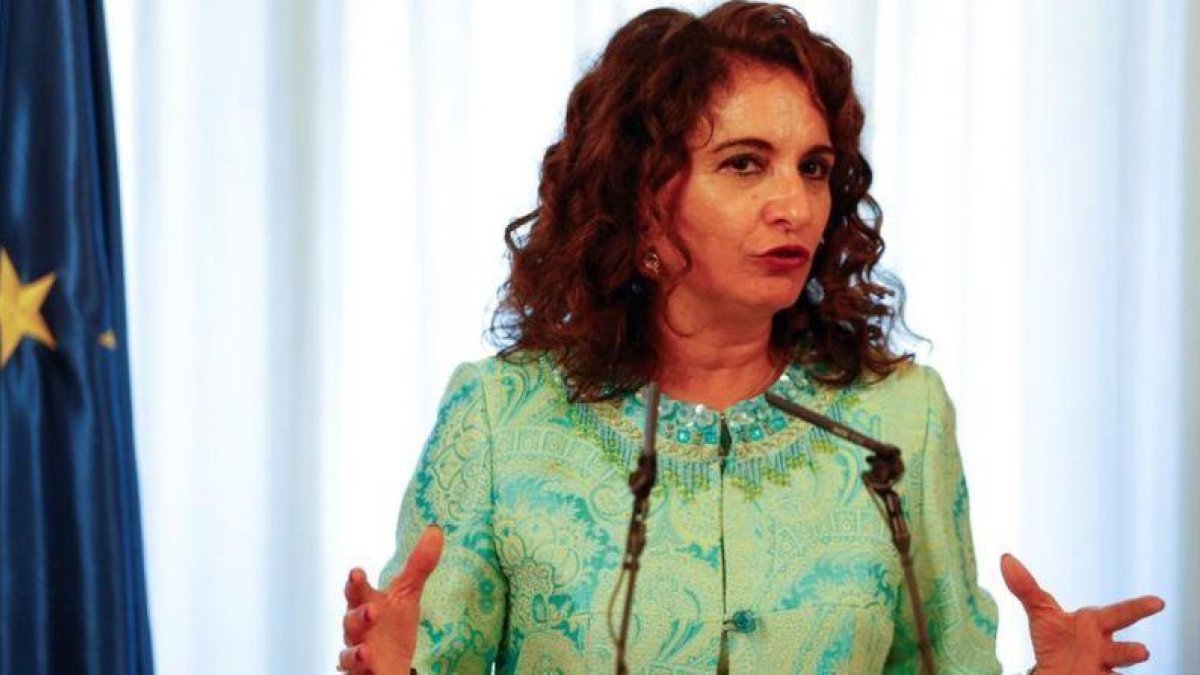 La ministra de Hacienda, María Jesús Montero, en el acto de su toma de posesión del cargo este jueves.-PAUL HANNA / REUTERS