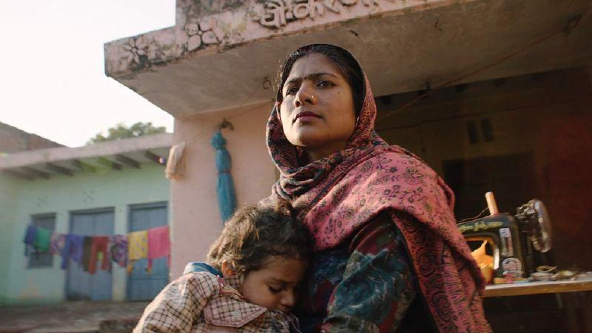 Imagen del oscarizado documental Period (Netflix), que aborda el tabú de la menstuacción en la India.-NETFLIX