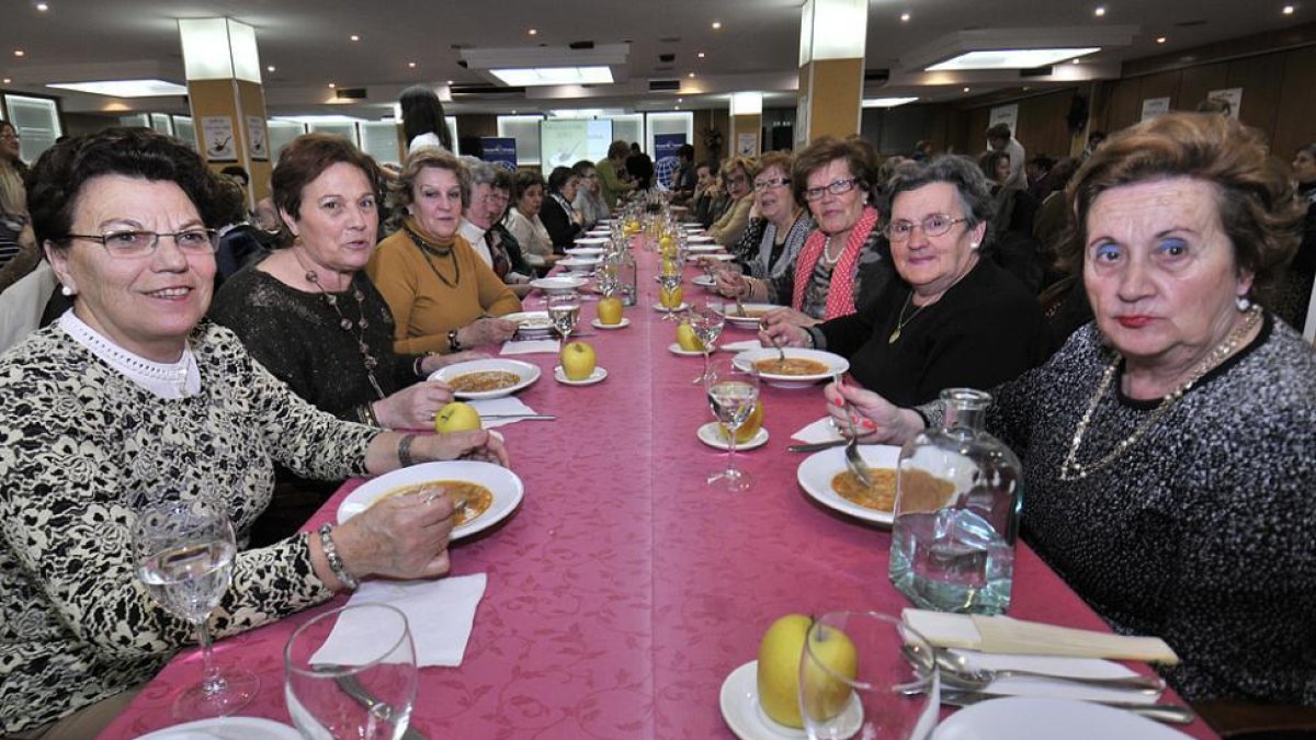 Cena de Manos Unidas-V. G.