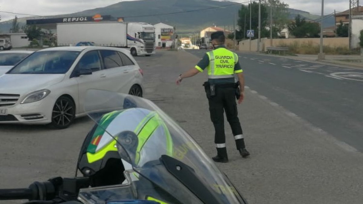 Control de la Guardia Civil en Soria. HDS