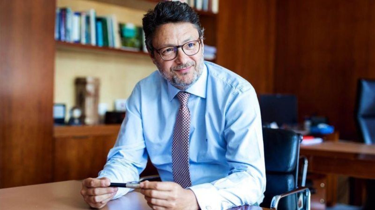 Pedro gonzález, nuevo presidente de MoraBanc.-EL PERIÓDICO