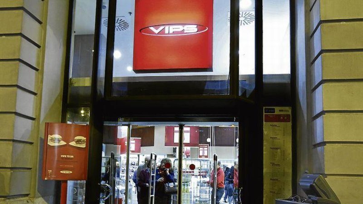 Fachada de uno de los restaurantes del grupo Vips.-S. GARCIA