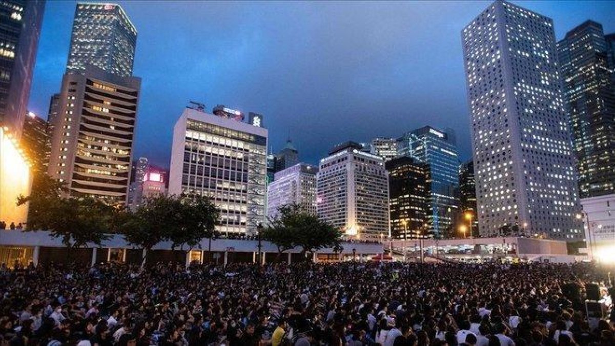 Protesta este viernes en el Distrito Central de Hong Kong.-AFP / LAUREL CHOR