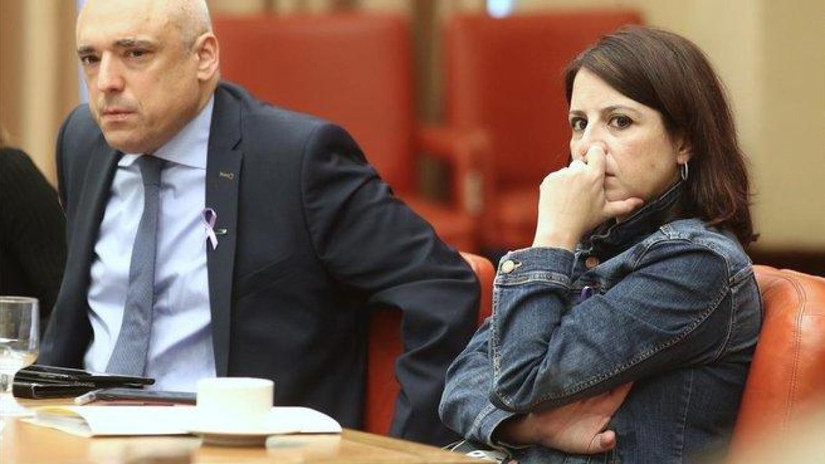La portavoz parlamentaria del PSOE, Adriana Lastra, durante la Diputación Permanente del Congreso, este miércoles.-EDUARDO PARRA / EUROPA PRESS