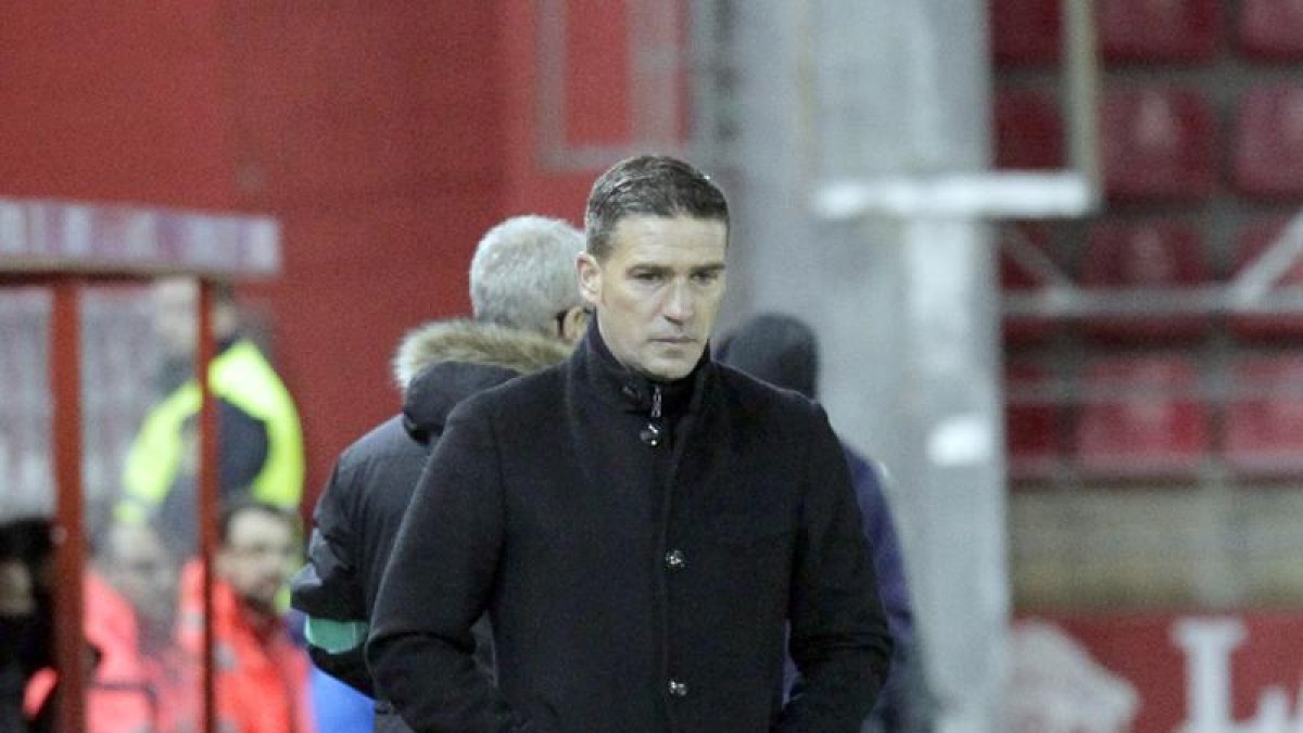 Carrión quiere tener los cinco sentidos en sumar la victoria mañana ante el Deportivo.-Luis Ángel Tejedor