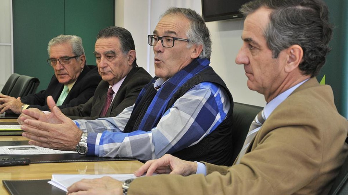 Presentación del Aula Olímpica, ayer, en Caja Rural-VALENTÍN GUISANDE