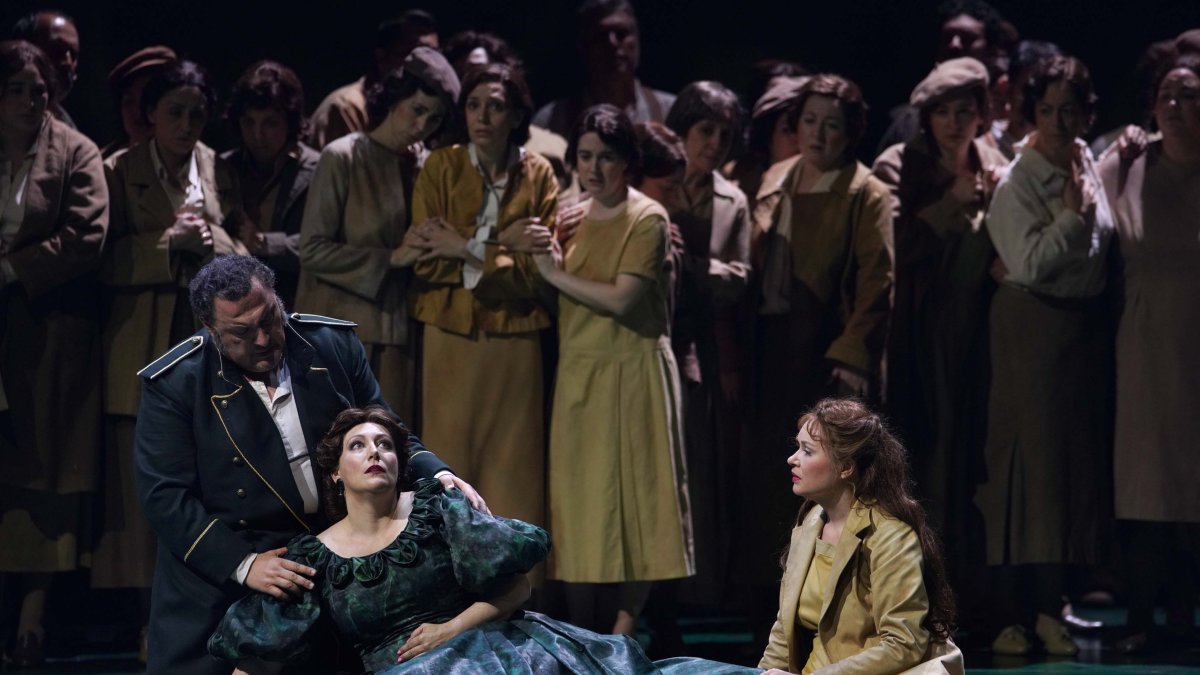 Representación de Nabucco.-HDS