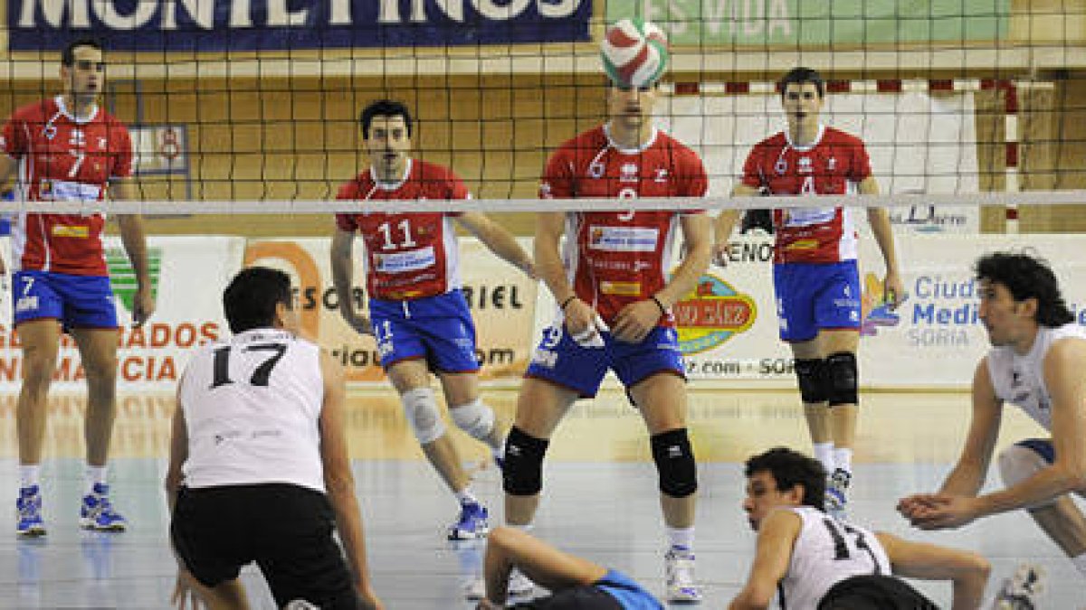 El CMA finalizó el año con una victoria ante Vigo. / V. Guisande-