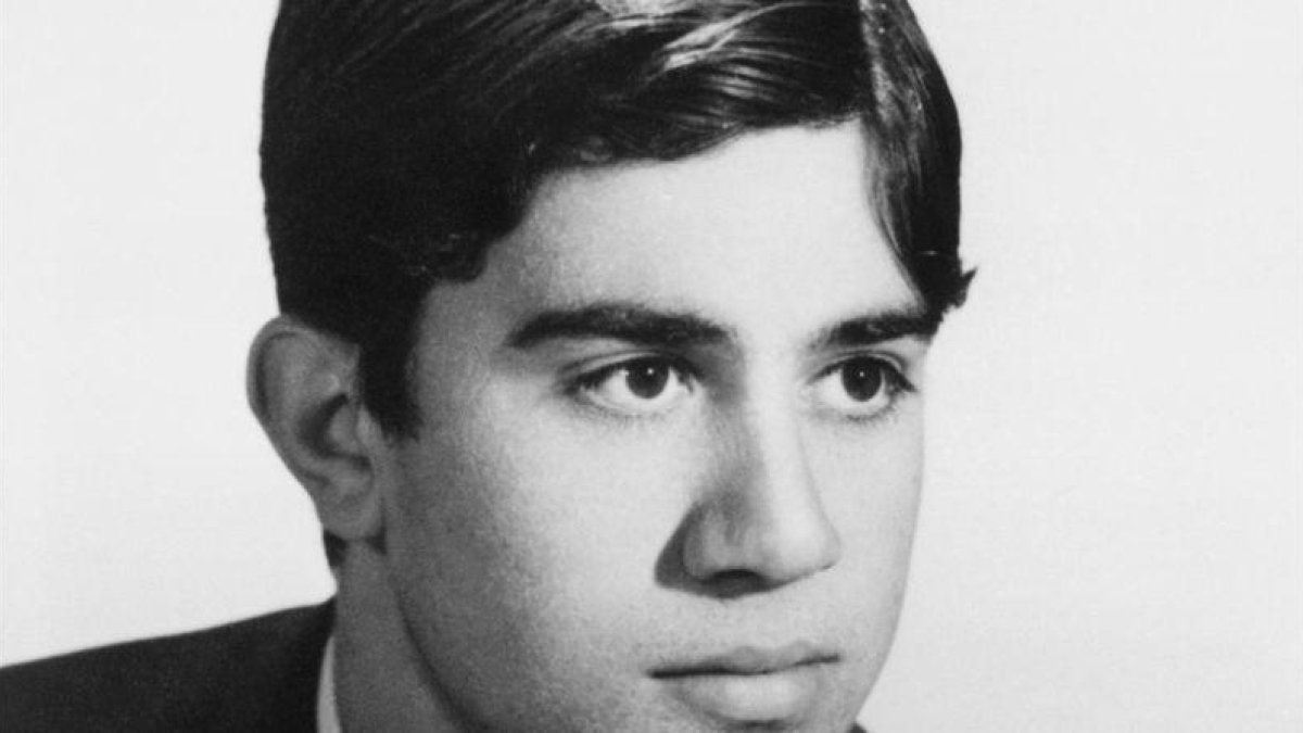 Almodóvar, en su época de estudiante.-EL DESEO