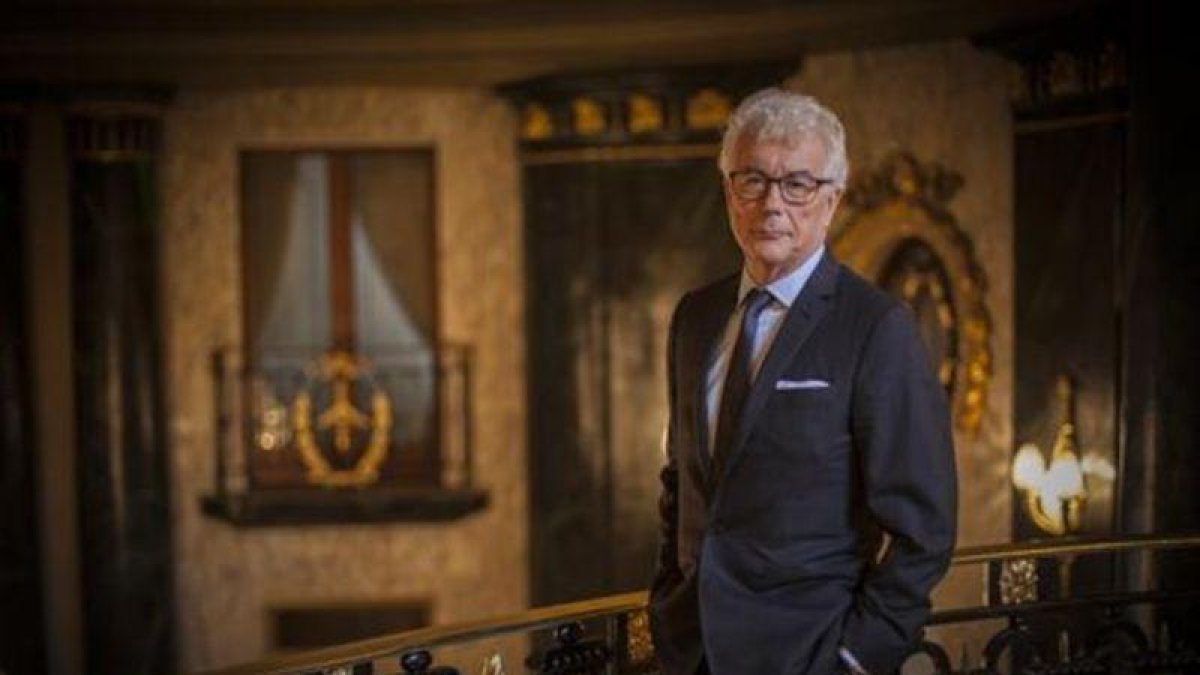 Una columna de fuego, Ken Follet.-
