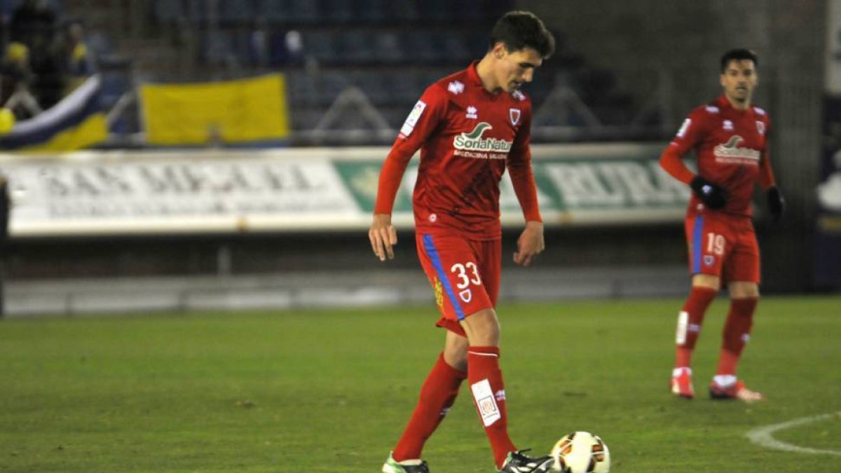 Dani Calvo ha sido titular en los últimos cinco encuentros.-DIEGO MAYOR