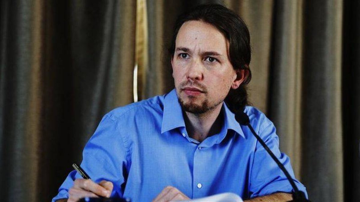 Pablo Iglesias, en una rueda de prensa de Podemos.-Foto: AGUSTÍN CATALÁN