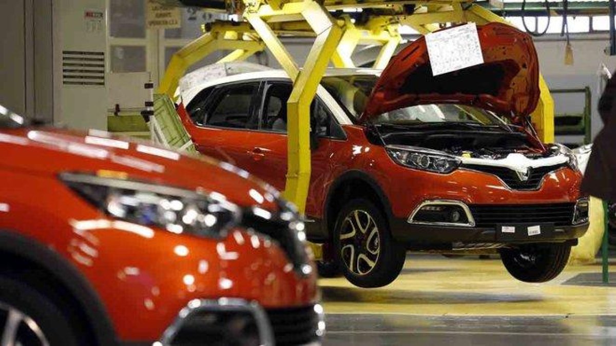 Producción del Renault Captur en Valladolid.-AFP