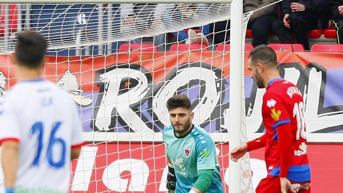 El portero mallorquín Juan Carlos en el partido del pasado domingo ante el Rayo Majadahonda.-Mario Tejedor