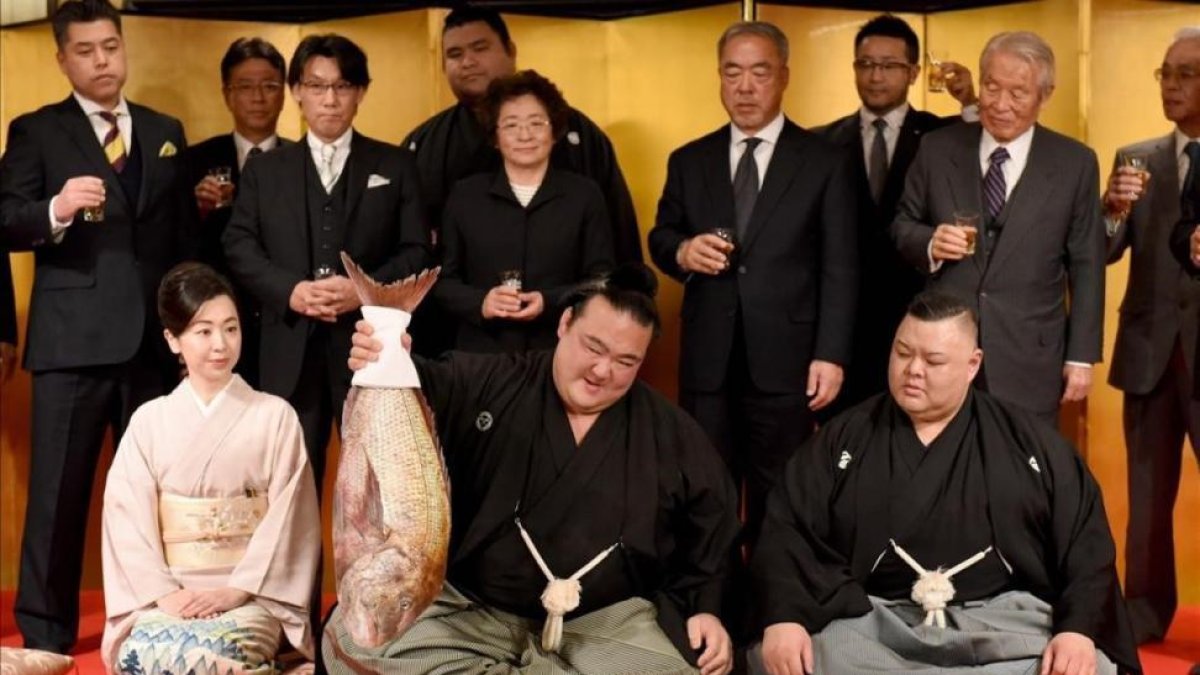 Kisenosato en la ceremonia de su promoción a Yokozuna.-AFP