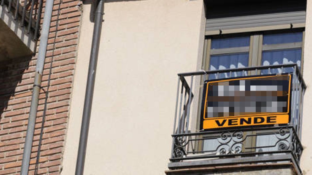 Un piso en venta. / V. G. -