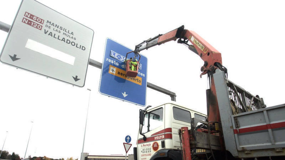 Apertura al tráfico del tramo León-Puente Villarente de la autovía A-60-