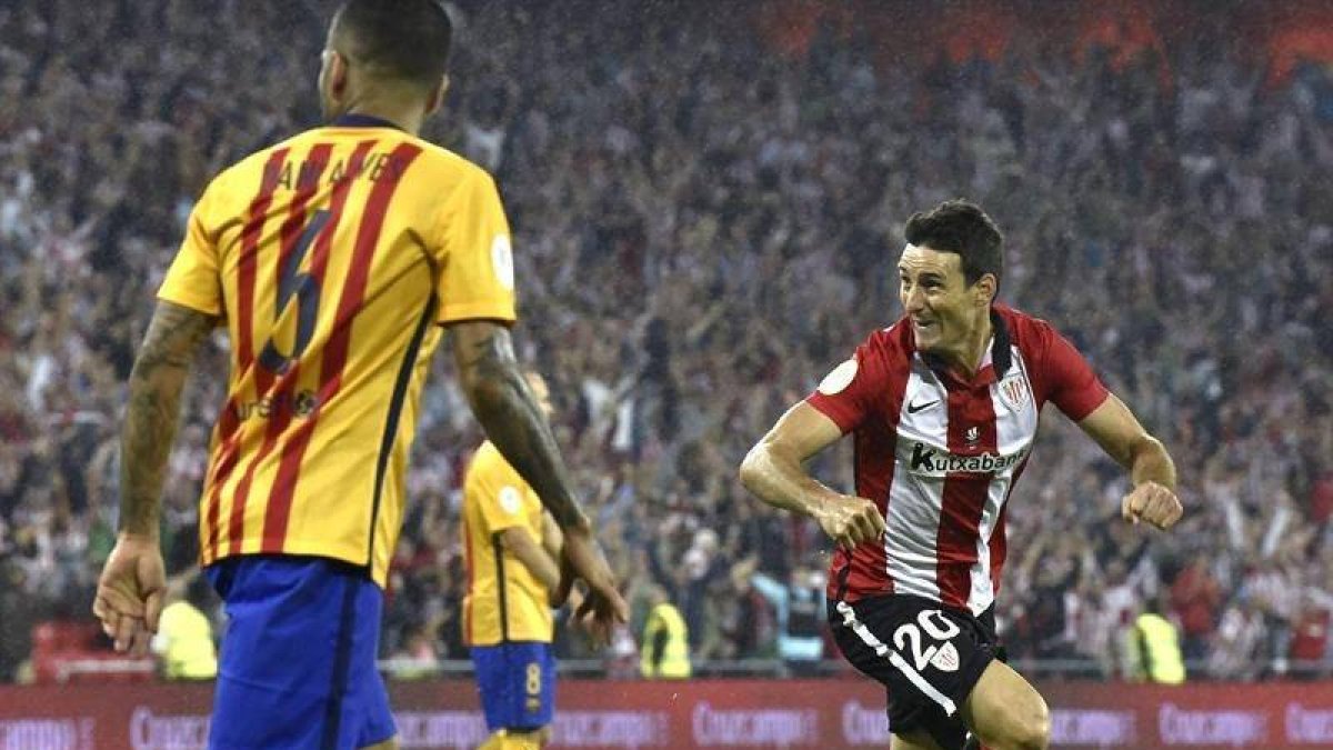 Aduriz, el gran protagonista del partido.-EFE