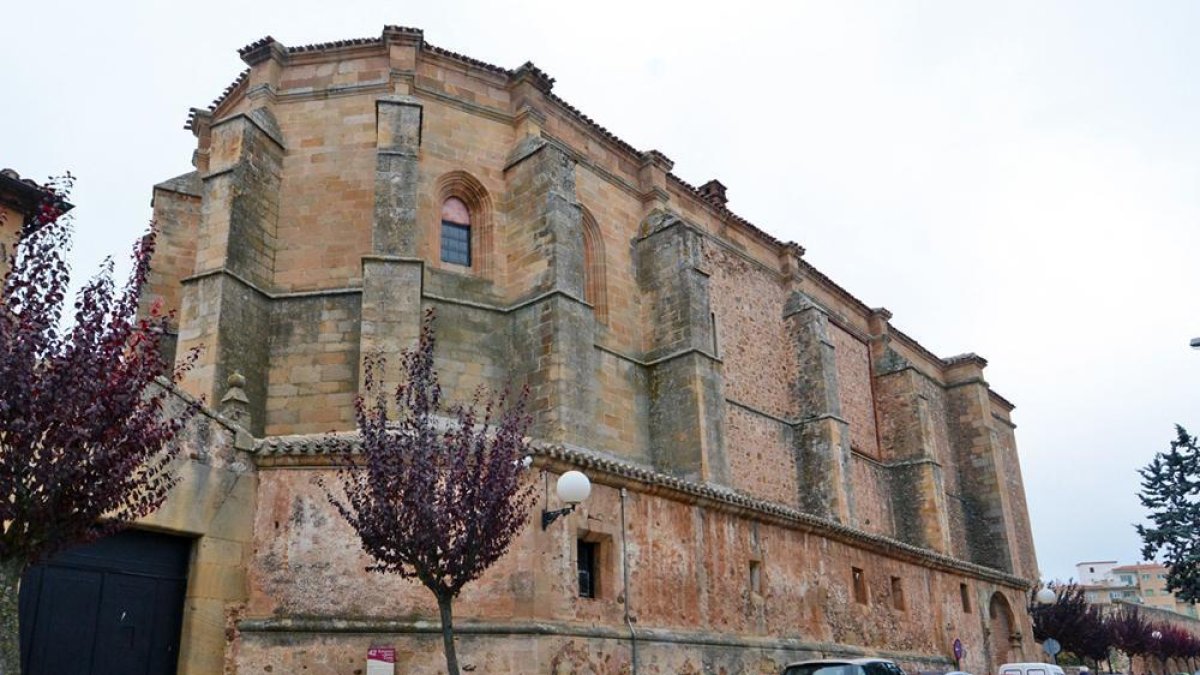 Antigua iglesia conventual de Santa Clara.-HDS