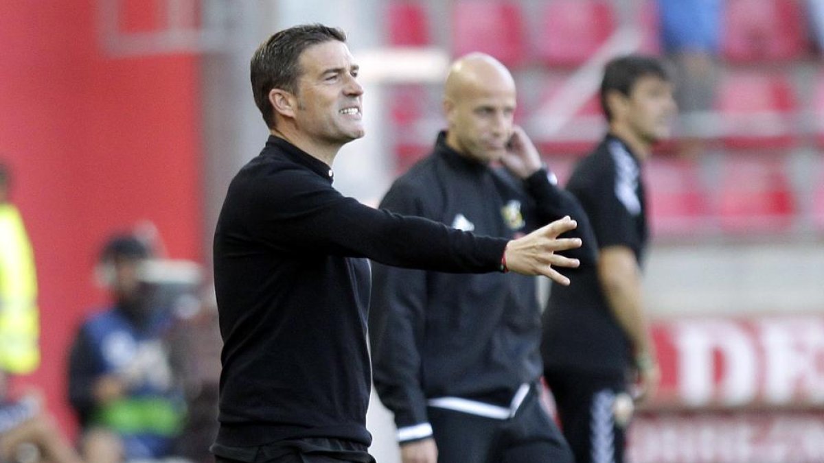 Luis Carrión quiere un Numancia ofensivo y ambicioso ante el Lugo.-Luis Ángel Tejedor